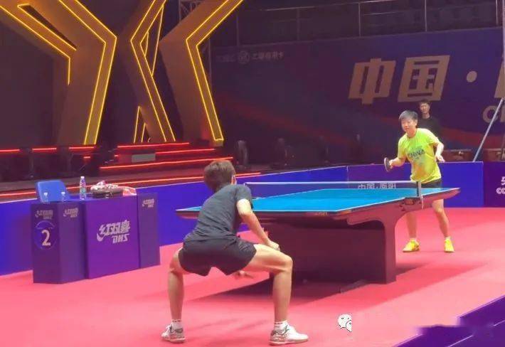 两个赛季中 两个赛季中